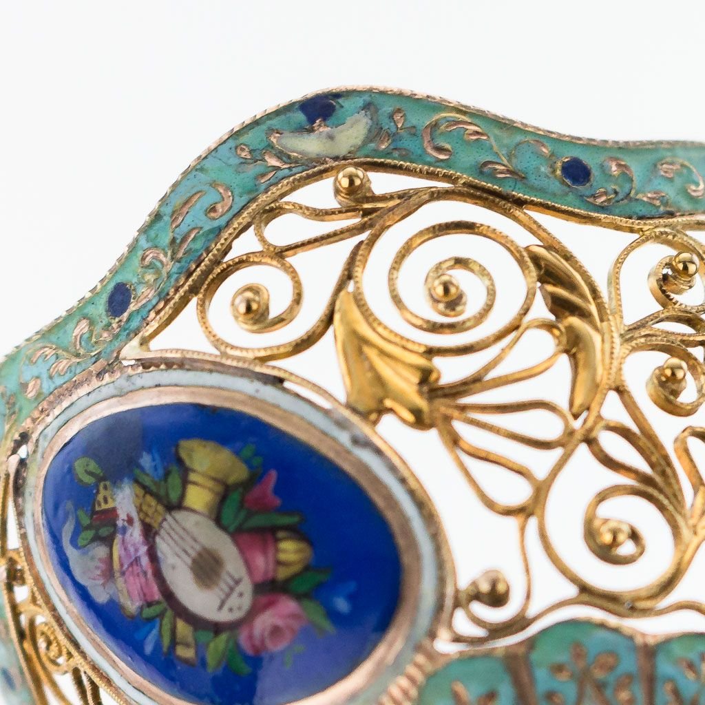 Schweizer Antiker 18 Karat Gold & Emaille Zarf von Ottoman Market