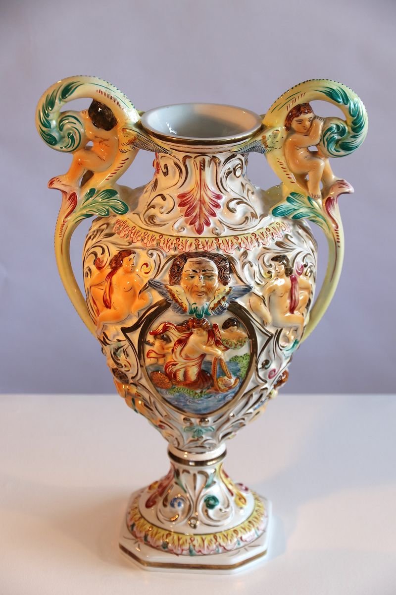 Große Vintage Porzellan Amphora Vase im Rokoko Stil von Capodimonte bei