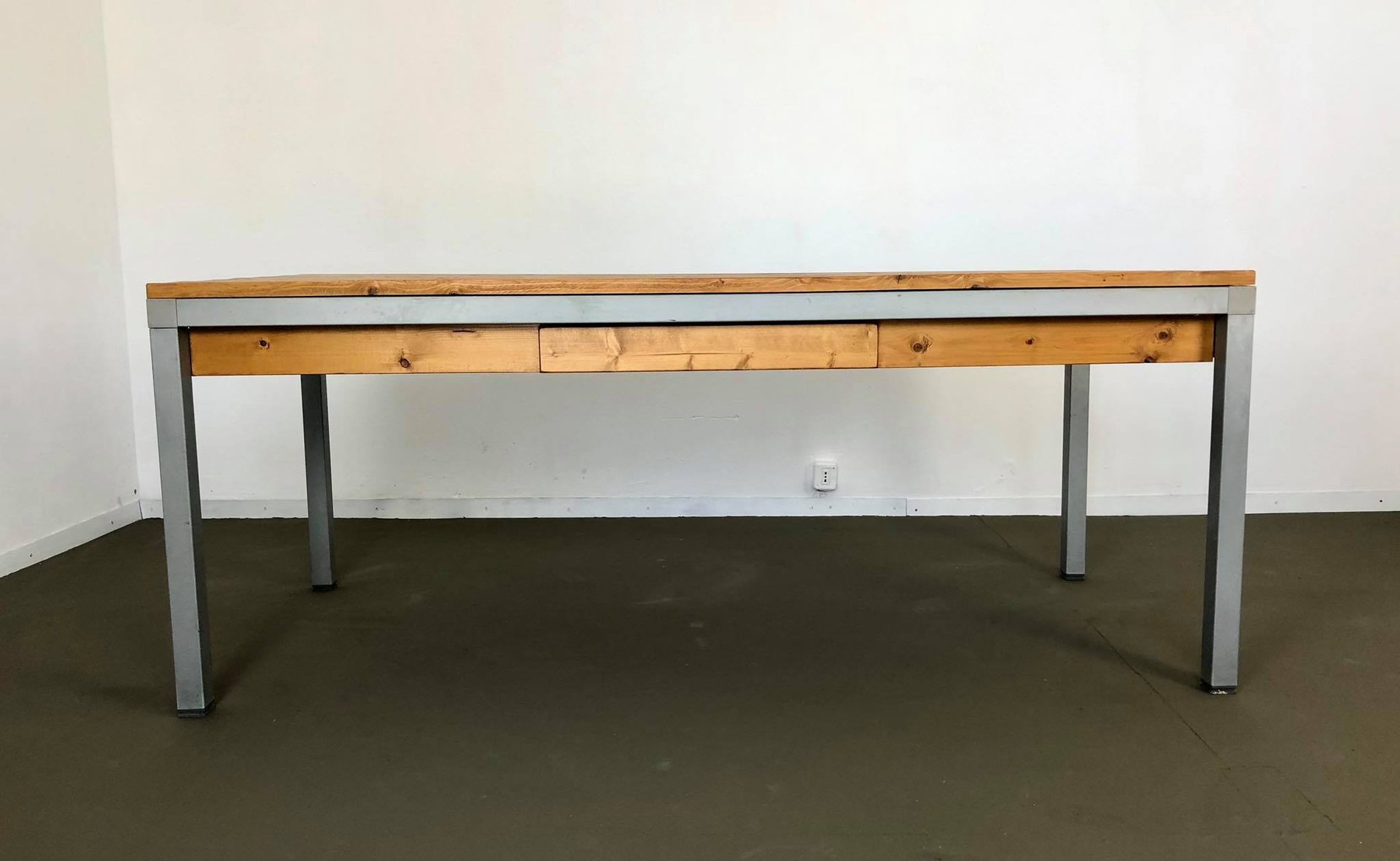 Schreibtisch Holz Metall 2021 Schreibtisch Holz Metall 2021