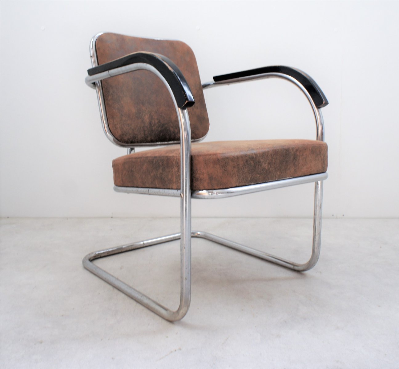 Vintage Bauhaus Lounge Chair for sale at Pamono