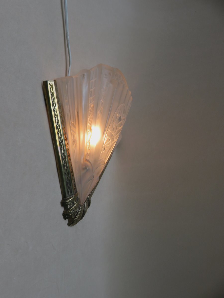 Paire d'appliques murales vintage années 1950 en verre, laiton et acier