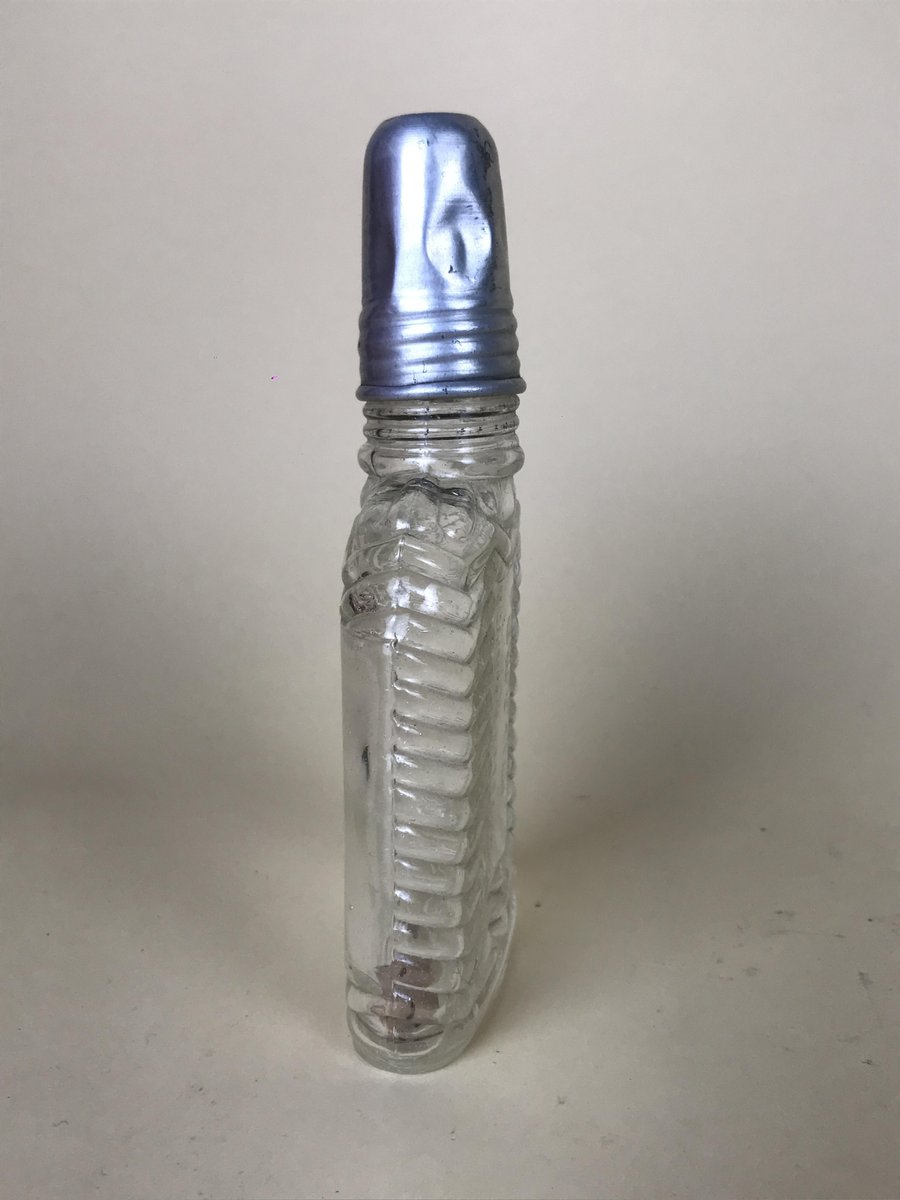Lot De Deux Tasses Anciennes En Aluminium Vintage - Hauteur 9 Cm - Argenté