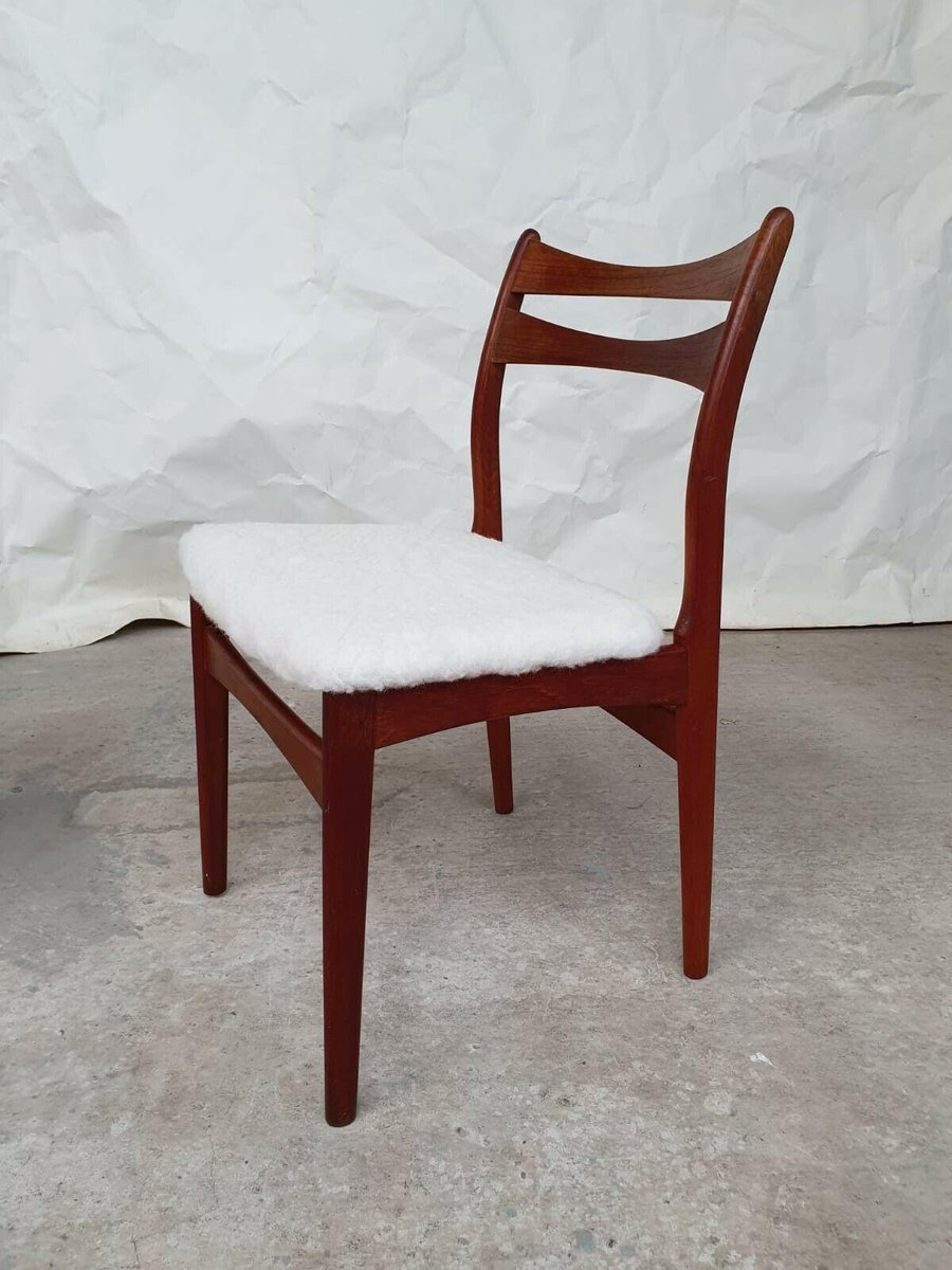 sheepskin on dining chairs