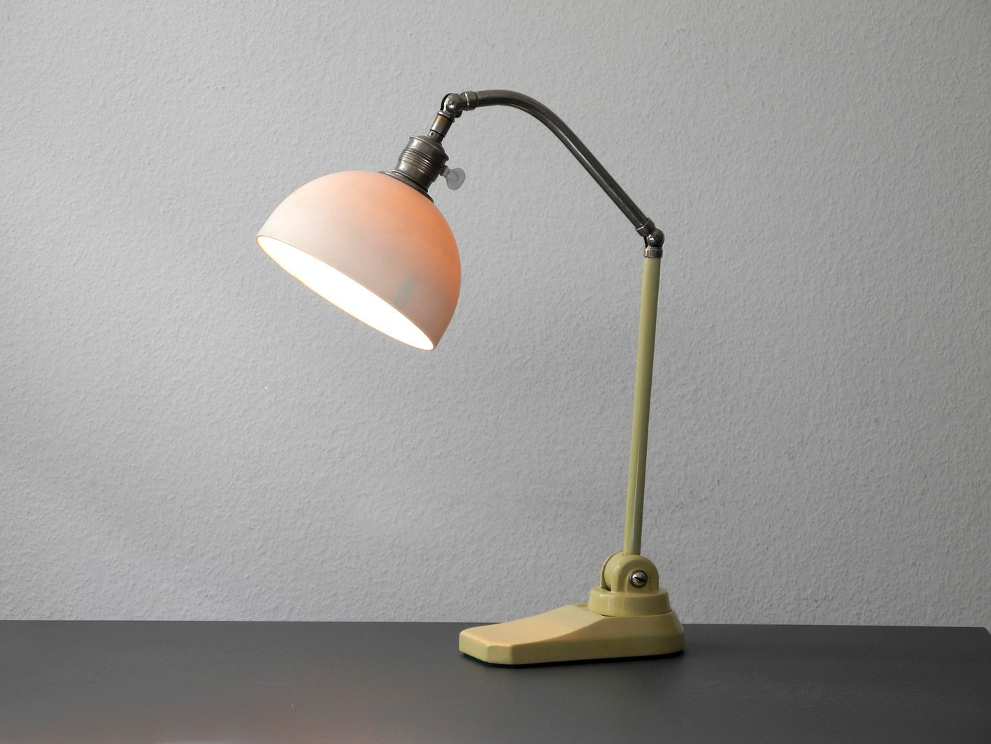 Art Deco Bauhaus Articulated Table Lamp, 1940s for sale at Pamono