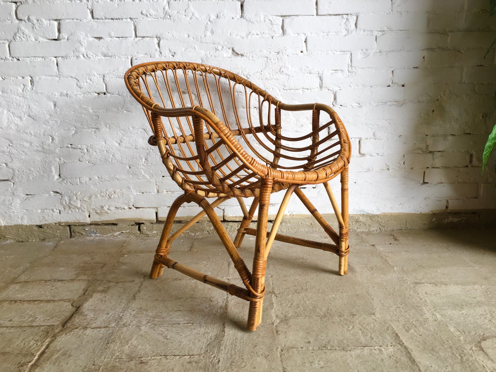 Stühle aus Korbgeflecht, 1960er, 2er Set bei Pamono kaufen