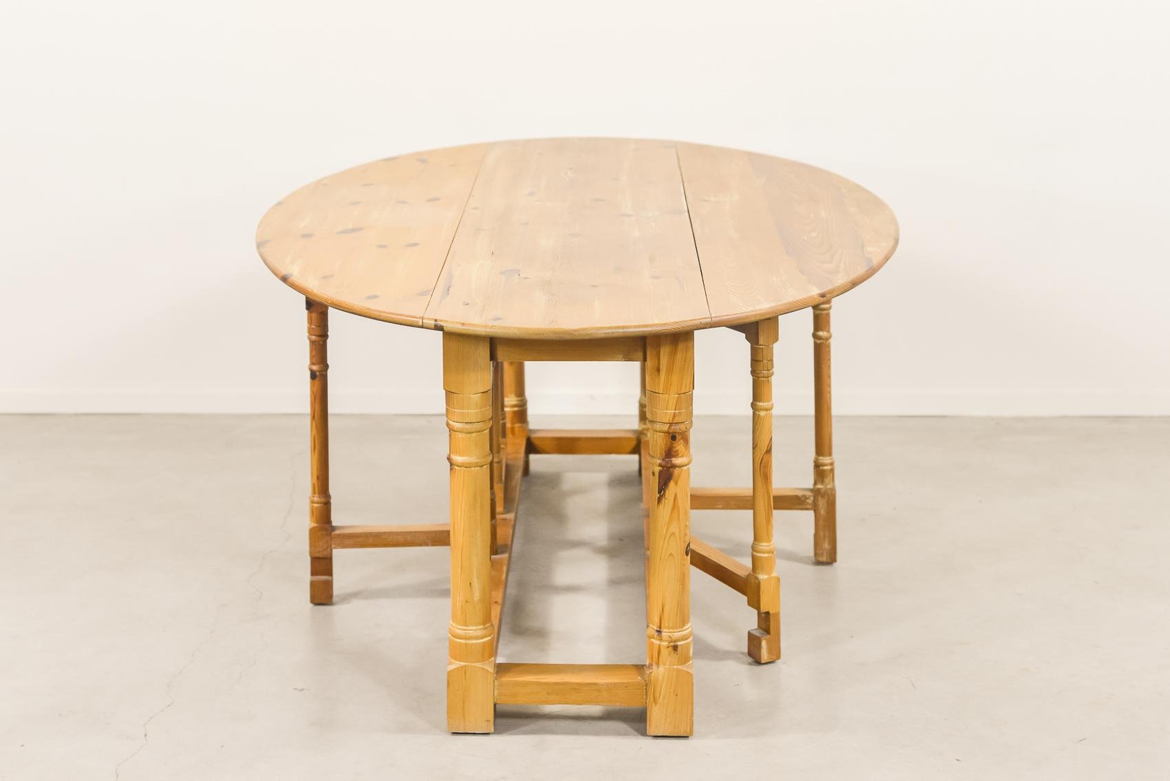 Scandinavian Modern Pine Gateleg Dining Table, 1970s for sale at Pamono