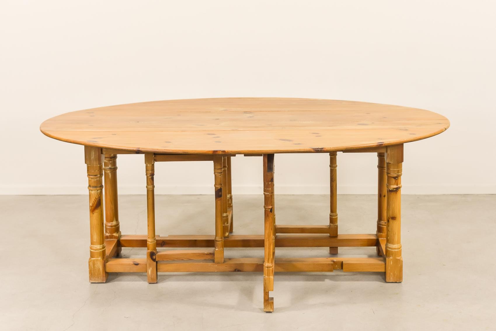 Scandinavian Modern Pine Gateleg Dining Table, 1970s for sale at Pamono