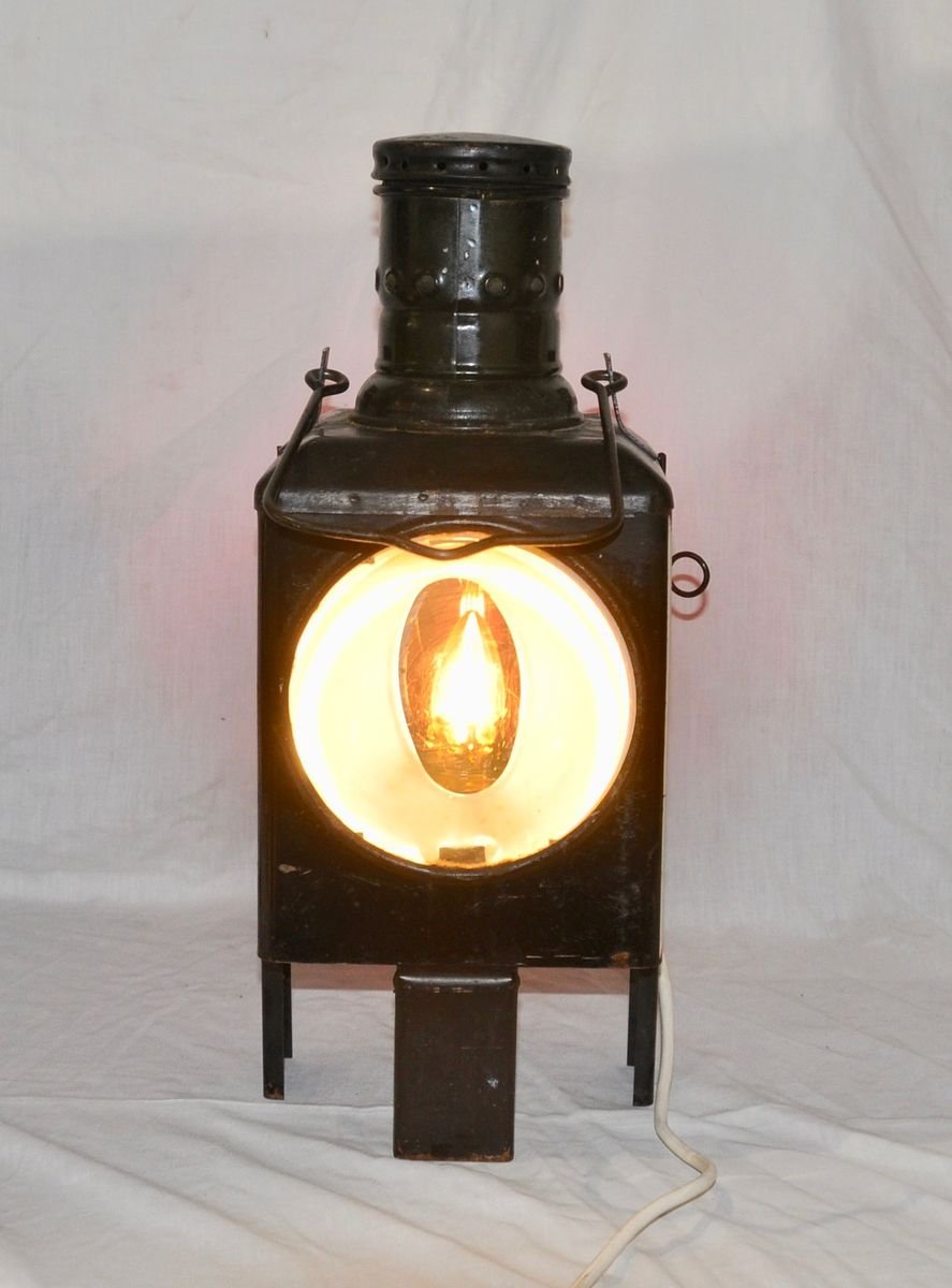 Train Lantern Table Lamp 1920s Bei Pamono Kaufen