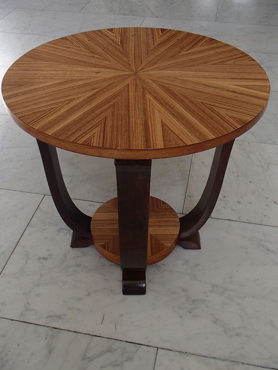 Table Basse Art Déco Ronde en Acajou et Zebrano, 1930s en vente sur Pamono