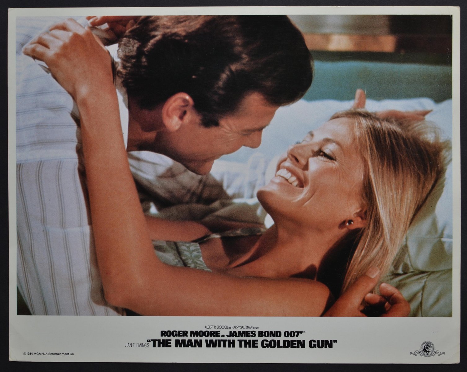 james-bond-007-the-man-with-the-golden-gun-lobby-card-uk-1974-1.jpg