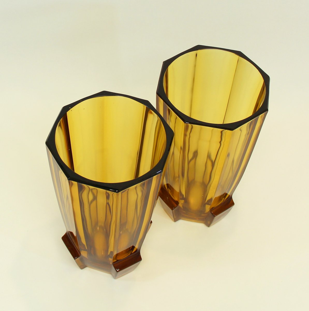Art Deco Glass Vases from Val Saint Lambert, 1930s, Set of 2 for sale