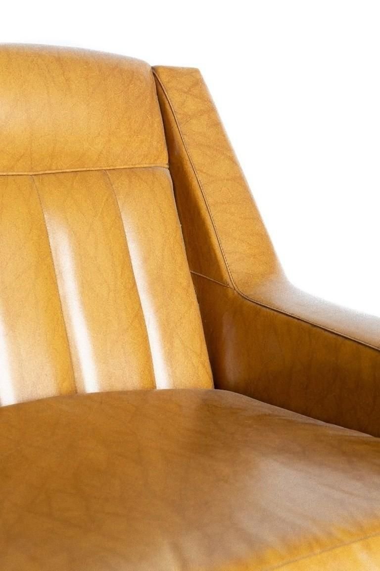 Vintage Vinyl Armchair, Italy, 1950s for sale at Pamono