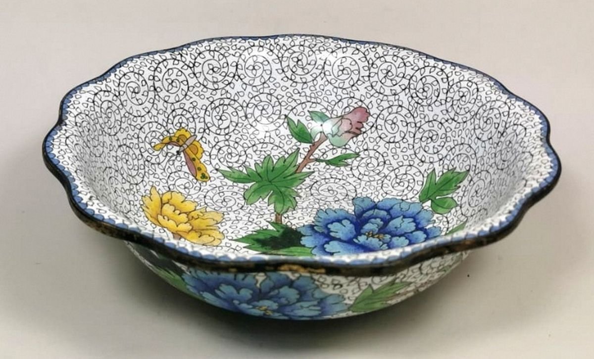 chinese-enameled-cloisonne-bowl-with-blue-and-yellow-peonies-1.jpg