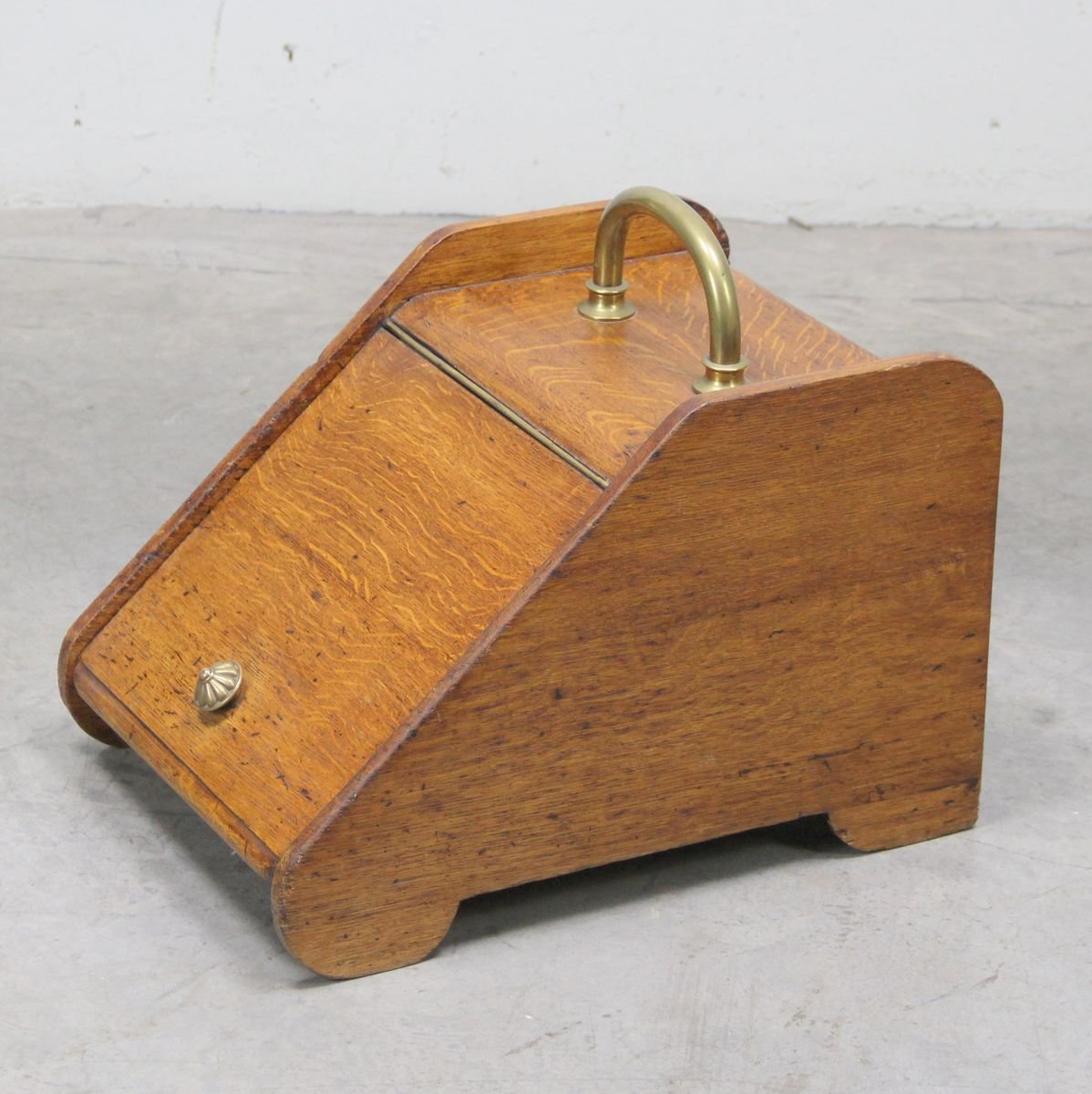 Antique Oak Coal Mine for sale at Pamono