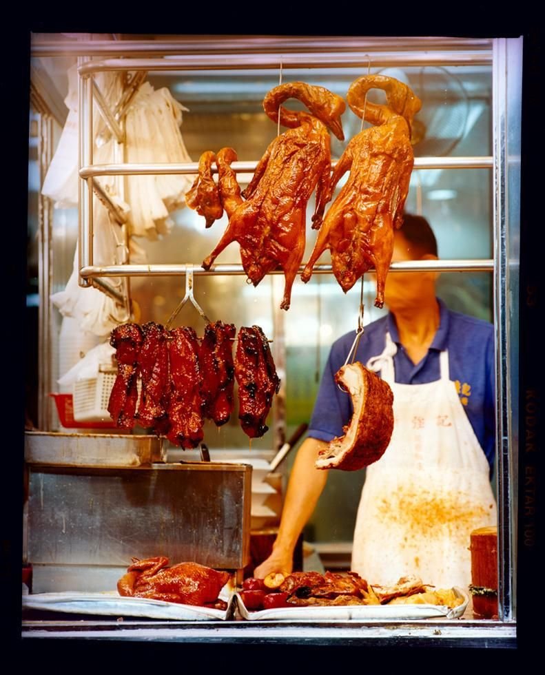 Richard Heeps Knusprige Ente Kowloon Hong Kong Photographic Print 2016 Bei Pamono Kaufen