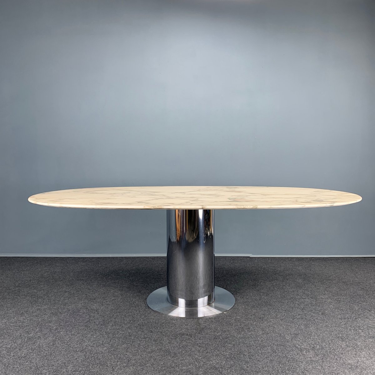 Large Oval Marble Dining Table with Chrome Base, 1970s for sale at Pamono