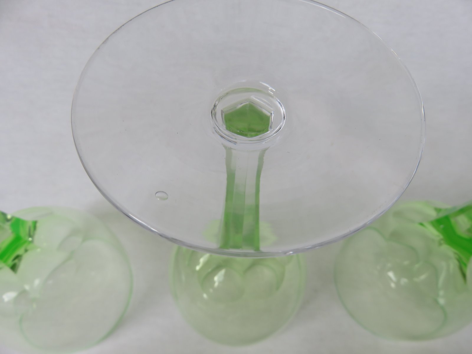 Hand Blown Art Nouveau Uranium Glass Wine Glasses, Set of 8 for sale at