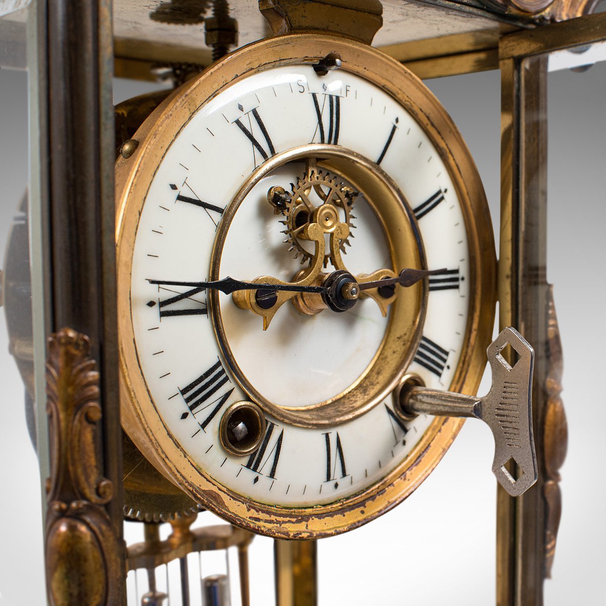 Antique French Mantel Clock, 1900s for sale at Pamono