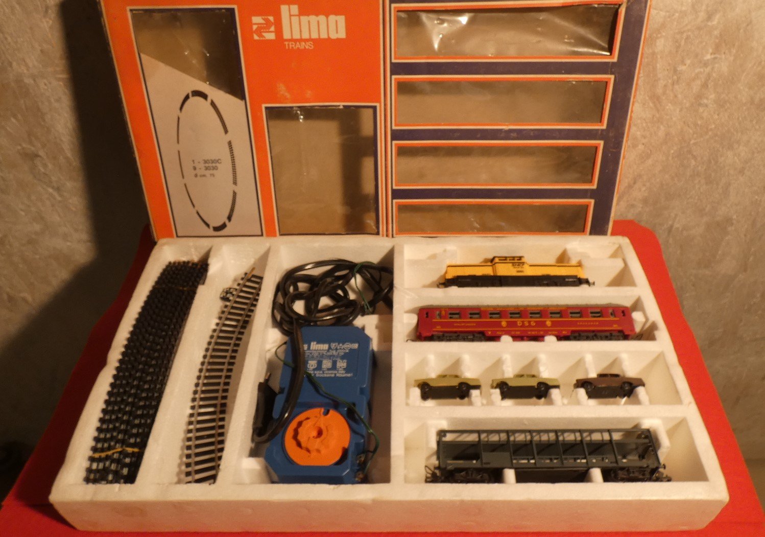 Locomotive 040 DE 532 SNCF Infra Lima Ho 1/87 - Modélisme
