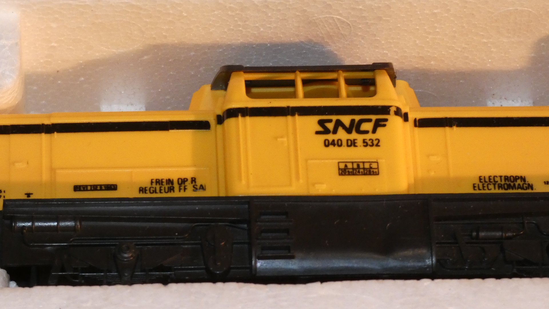 Lima locomotive 040 de 532 sncf jaune - Modélisme