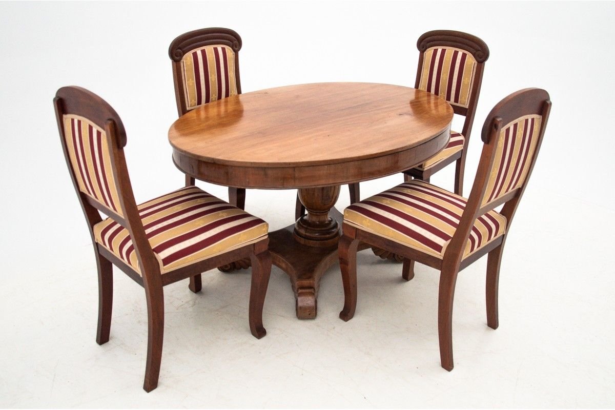Antique Dining Table Chairs Set