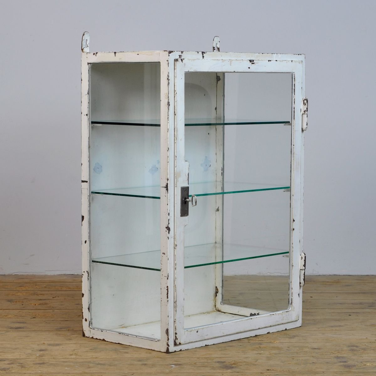 Kleiner Medizinschrank, 1940er bei Pamono kaufen