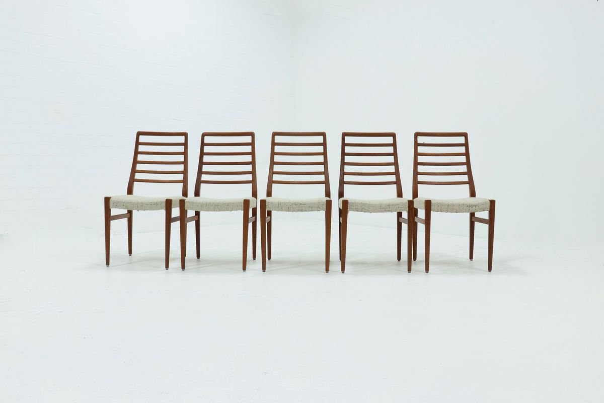 Sillas de comedor de teca con respaldo escalonado de Burchardt Nielsen