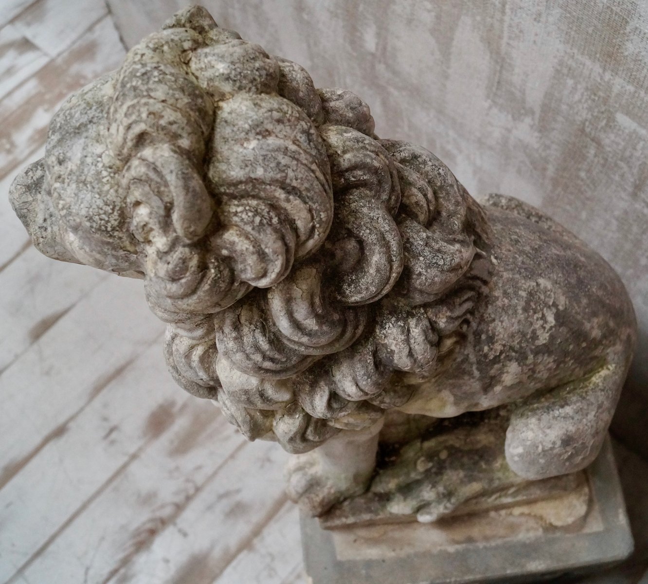 Proud Stone Cast French Sitting Lions, Set of 2 for sale at Pamono