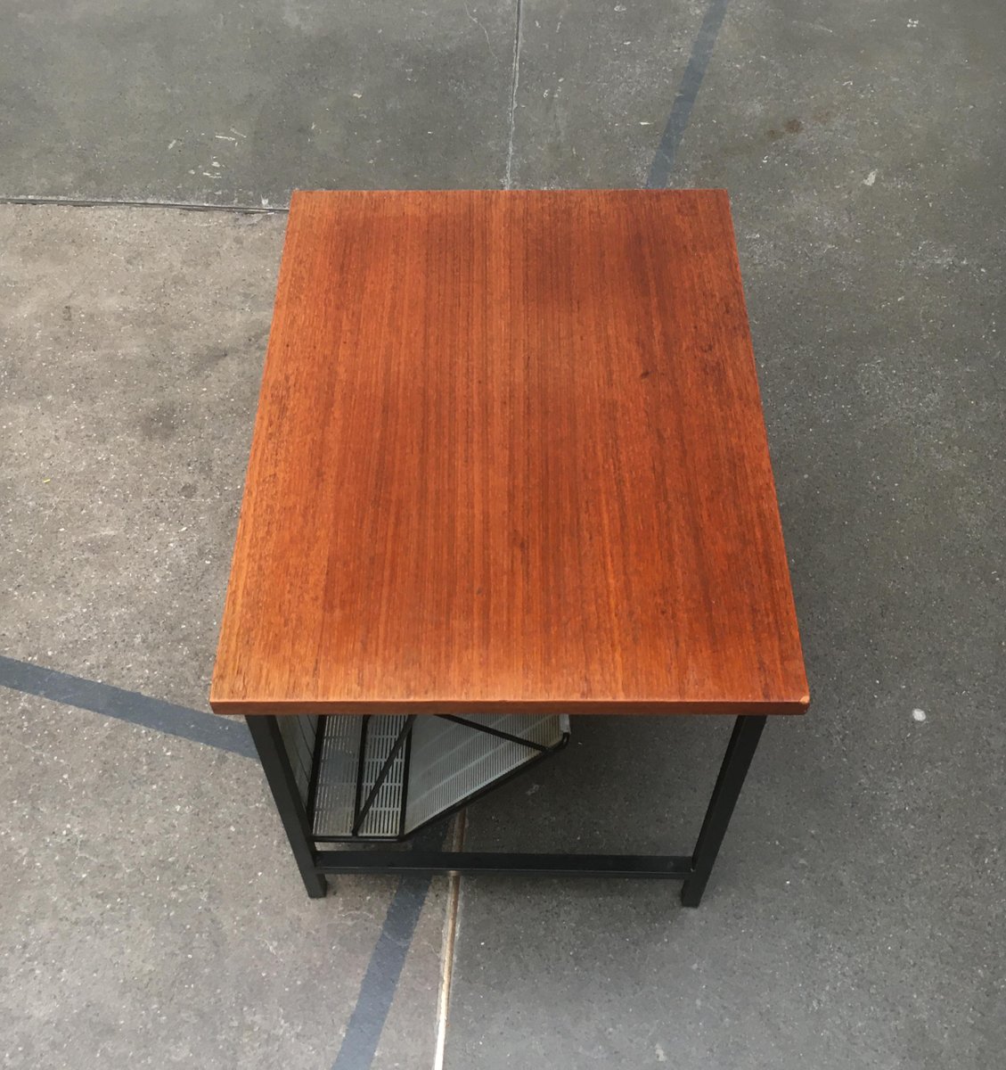 MidCentury Teak Side Table with Magazine Holder for sale at Pamono
