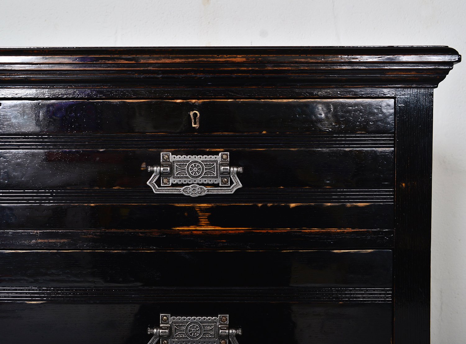 Christian becksvoort makes the construction easy with to download the free pdf article and woodworking plan for becksvoort's cherry chest of drawers, please click the view pdf button below. antique eastlake black ebonised oak pitch pine chest of drawers 19th century