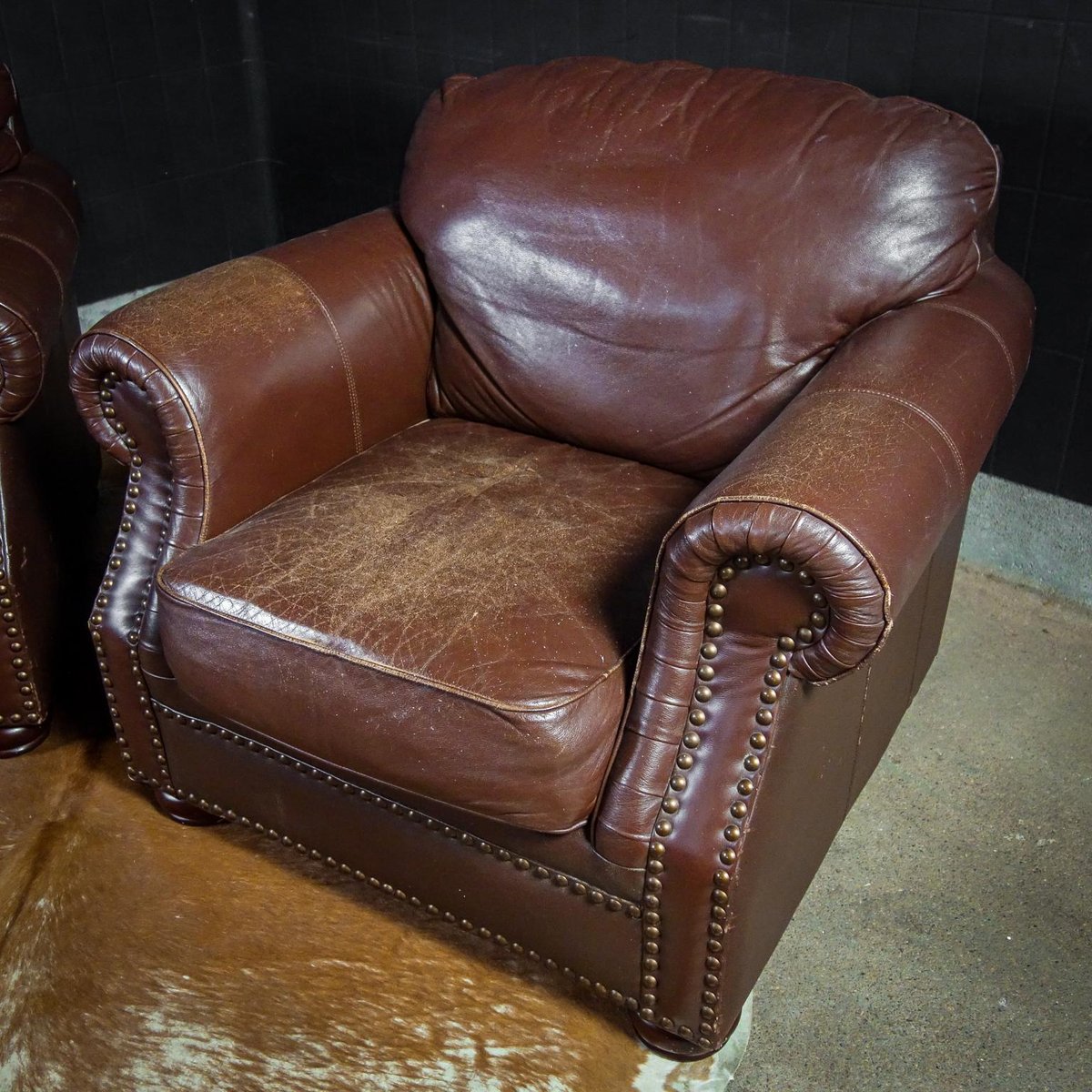 Large Vintage Leather Chair for sale at Pamono