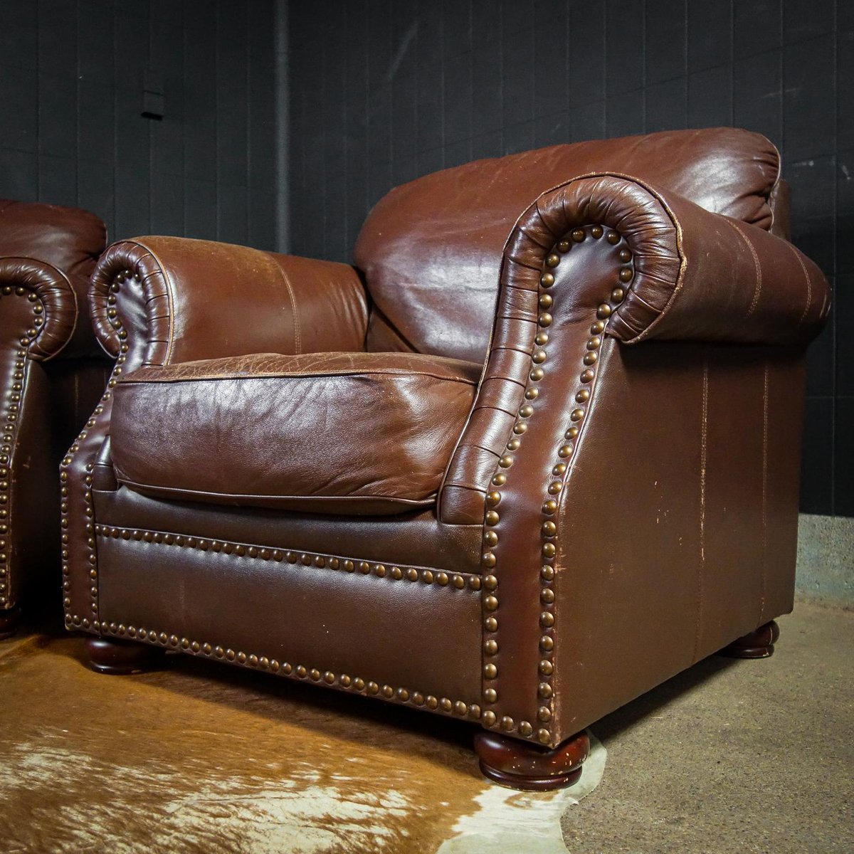Large Vintage Leather Chair for sale at Pamono