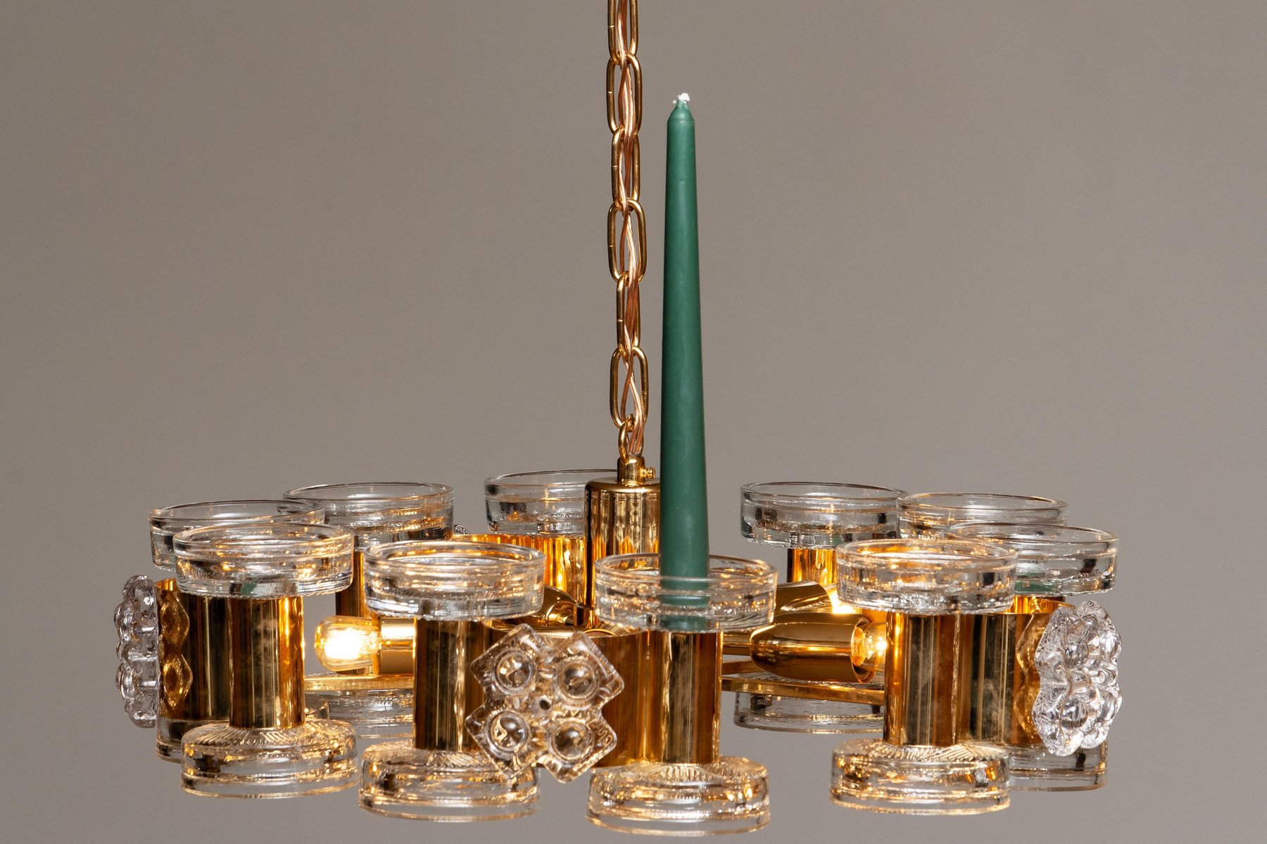 Gilded Chandelier with Ten Candlesticks and Five Screw Bulbs from