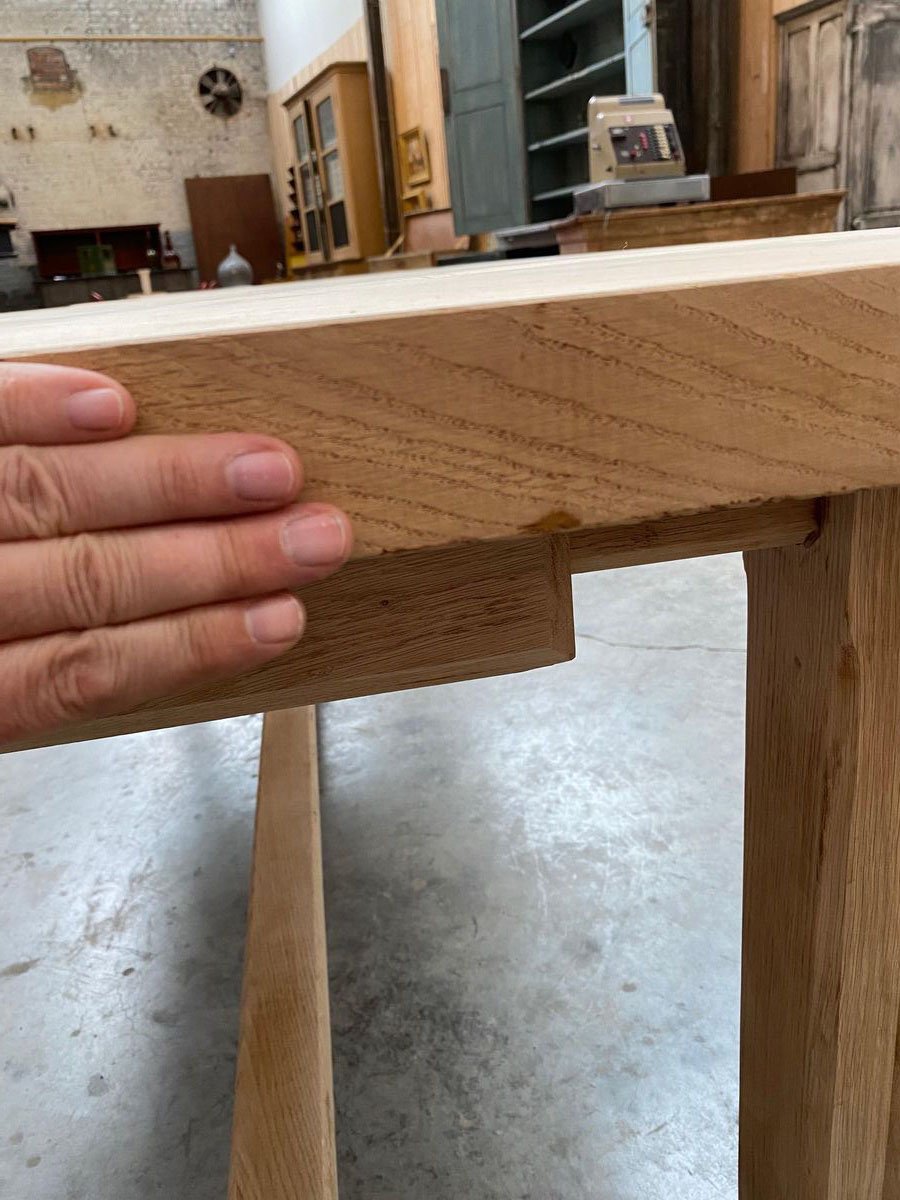 Großer Farmhaus Tisch aus Eiche bei Pamono kaufen