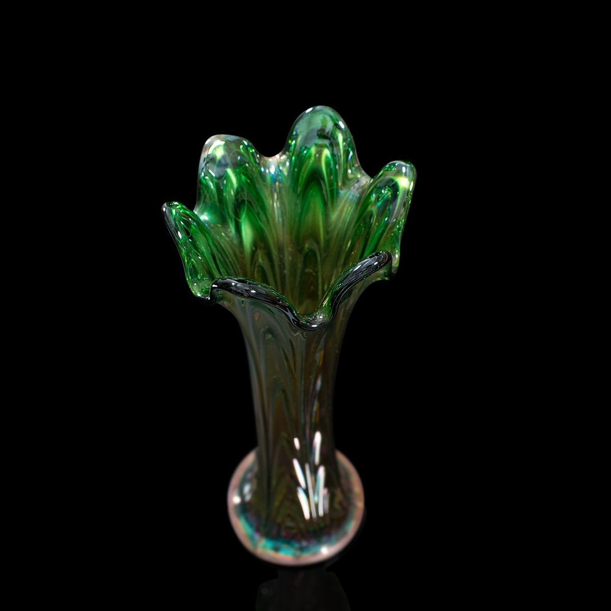 English Fluted Carnival Glass Vase, 1930s for sale at Pamono