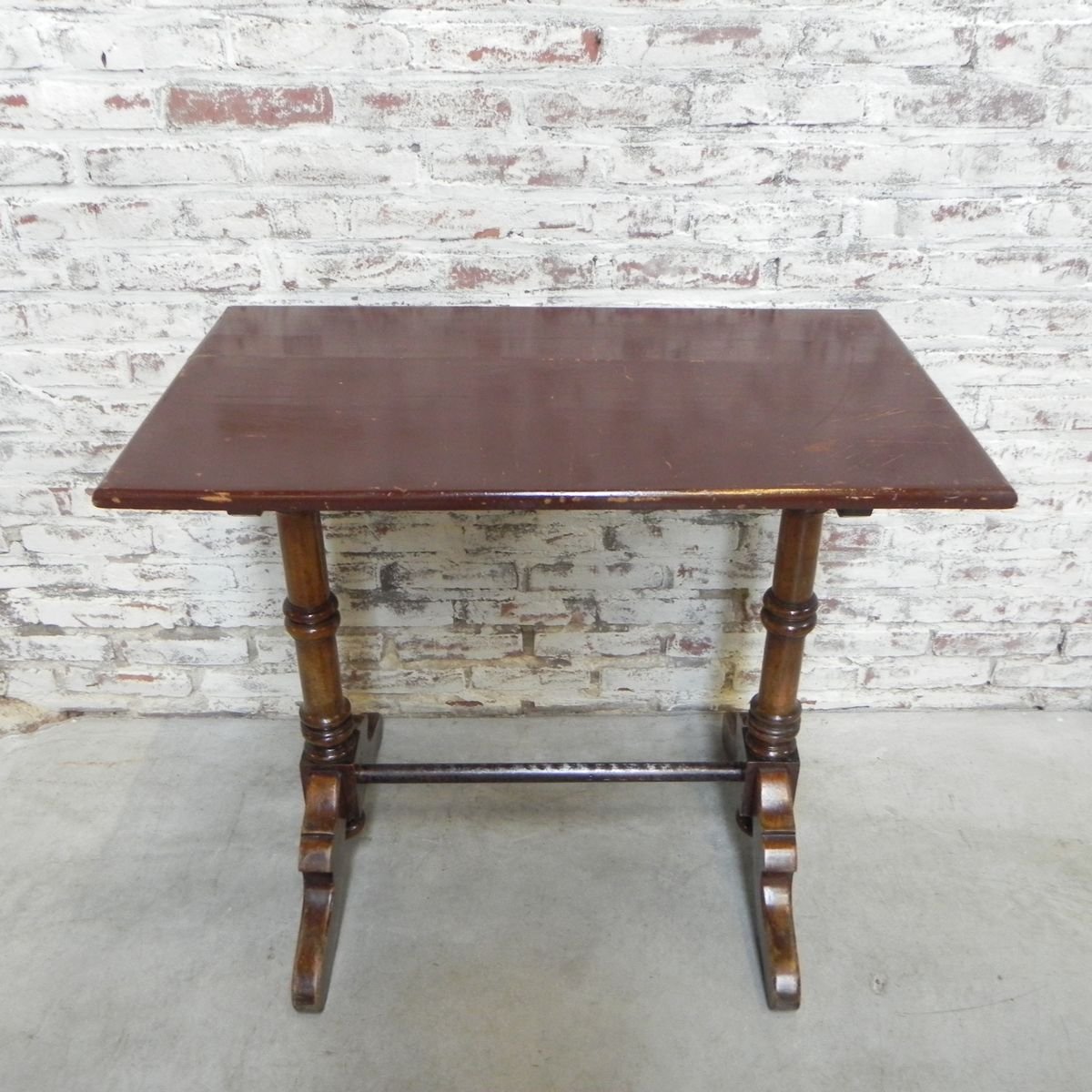 Antique Oak Dining Table for sale at Pamono