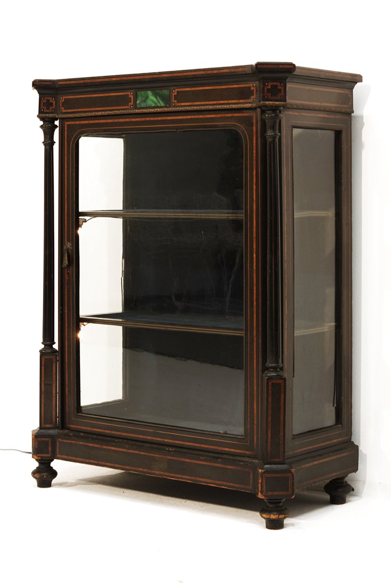 Französische Vintage Vitrine Aus Schwarz Lackiertem Holz