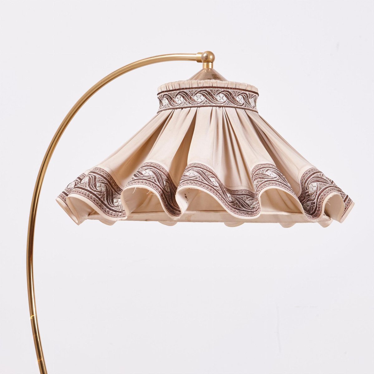 Antike Stehlampe bei Pamono kaufen