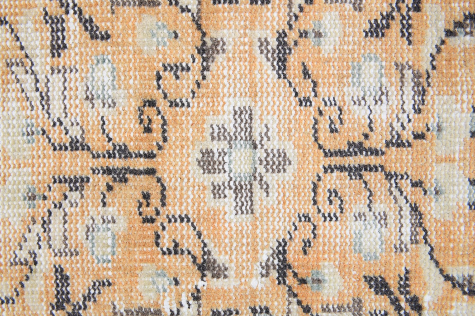 Turkish Vintage Orange Area Rug for sale at Pamono