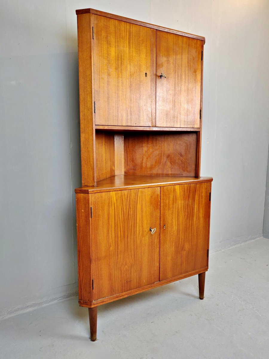 Credenza ad angolo in teak, Italia in vendita su Pamono