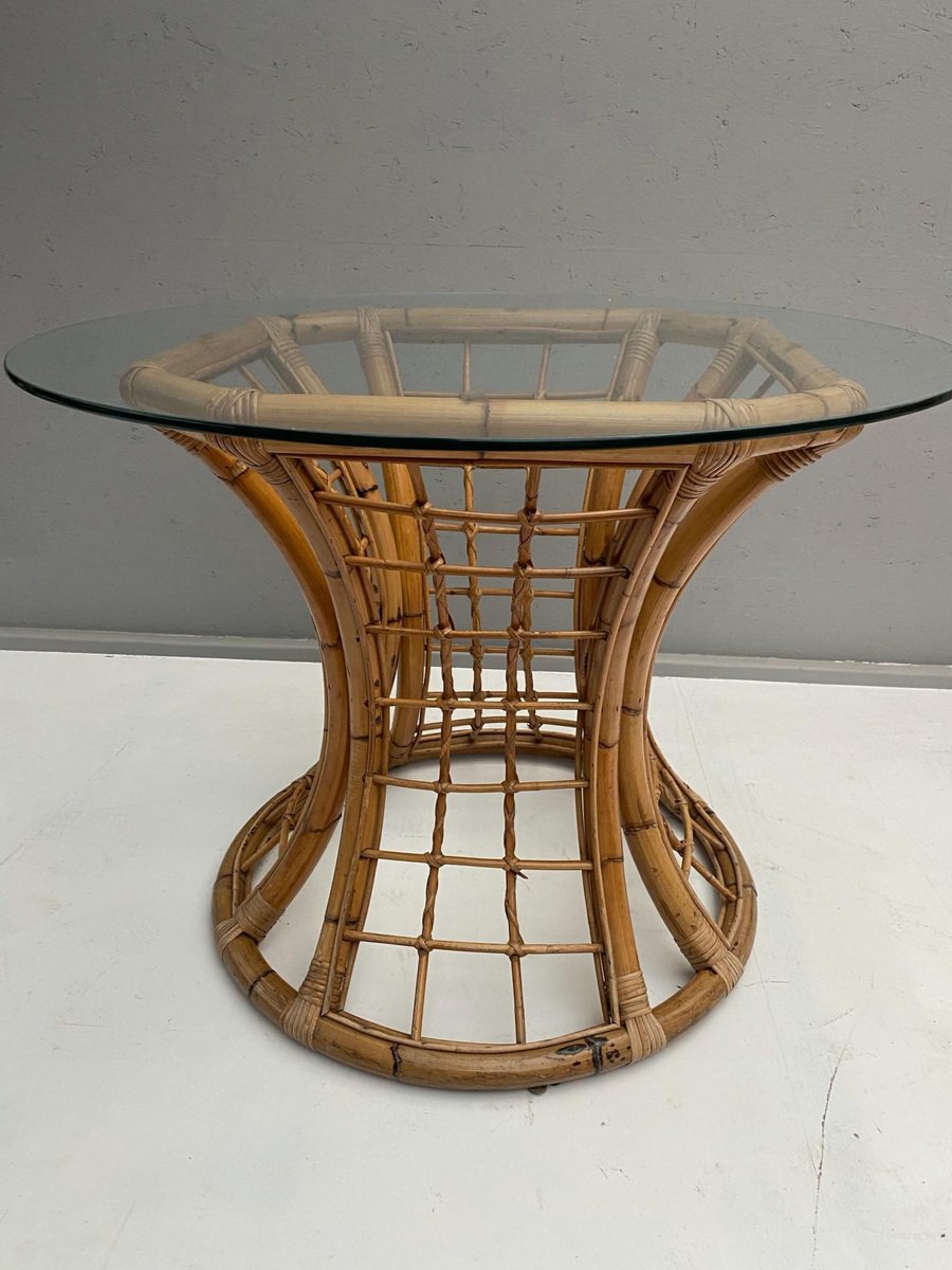 Rattan Tisch mit Glasplatte bei Pamono kaufen