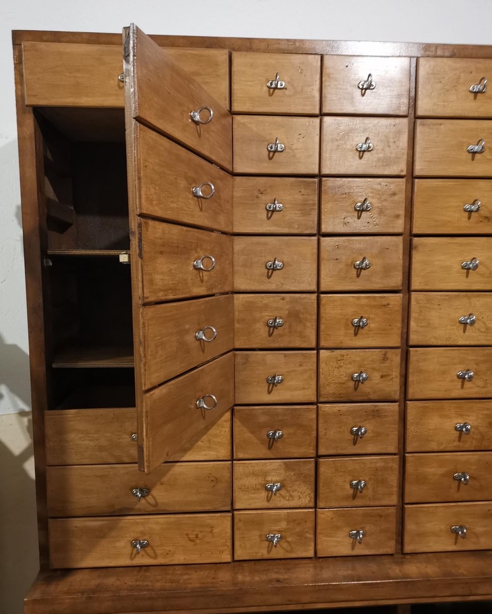 Wooden for sale at Pamono