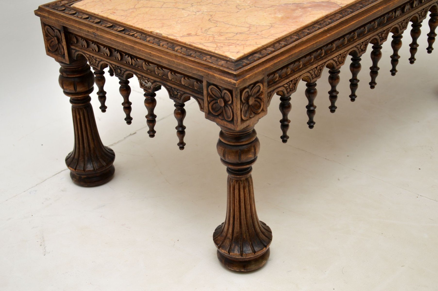 Antique Marble Coffee Table for sale at Pamono