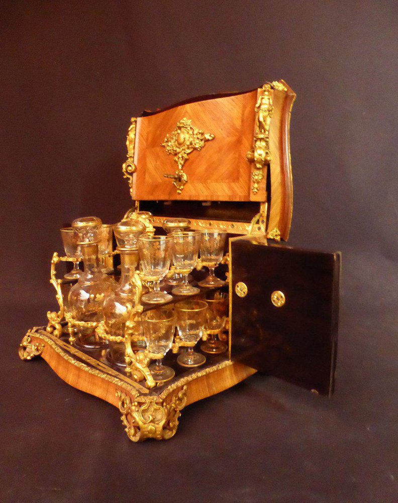 Antique French Wood Liquor for sale at Pamono