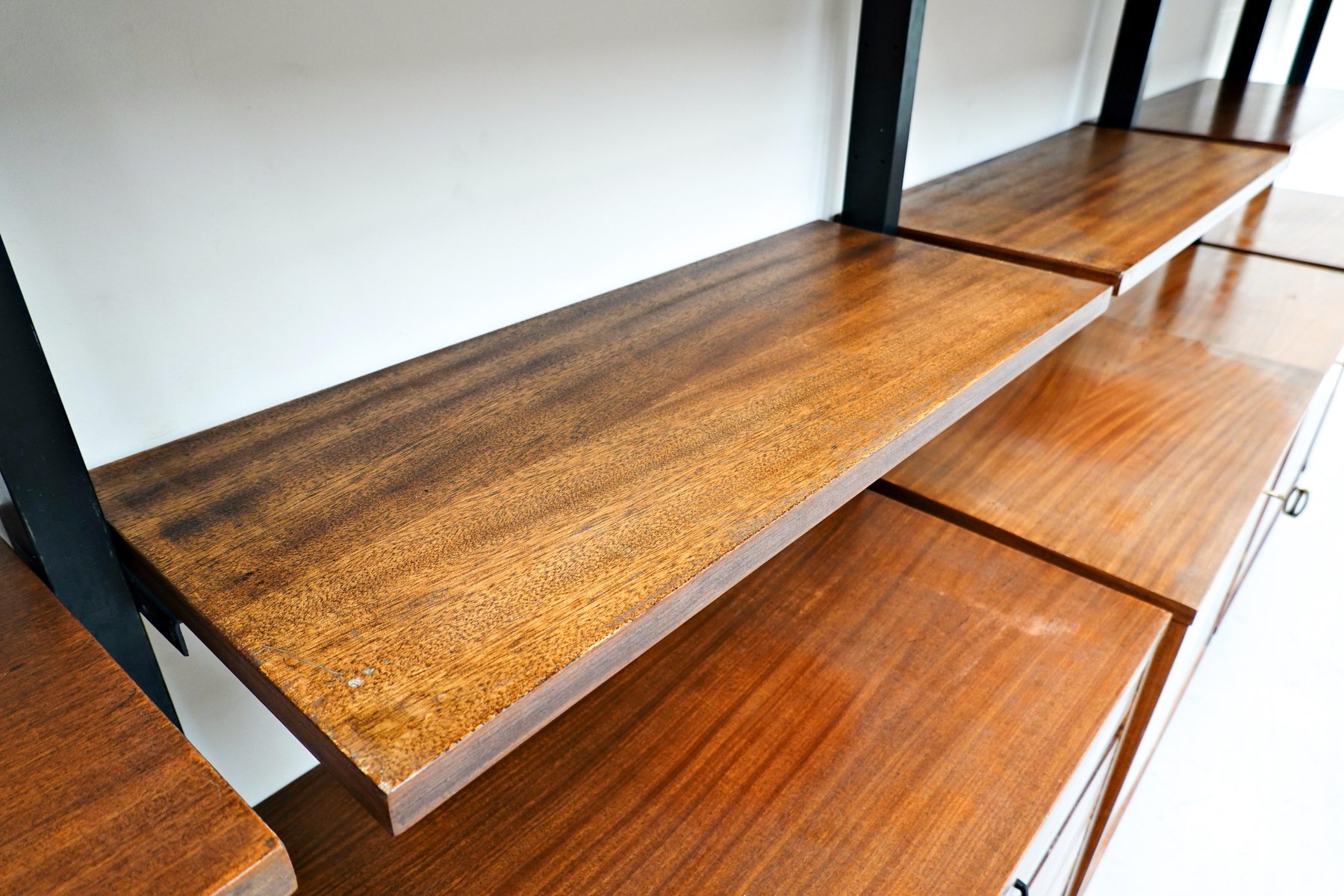 Italienisches Mid-Century Teak Wandregal von Ico Parisi, 1960er bei