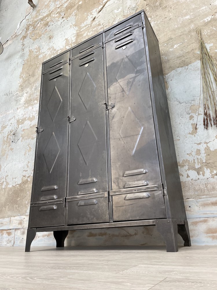 Industrial Metal Wardrobe for sale at Pamono