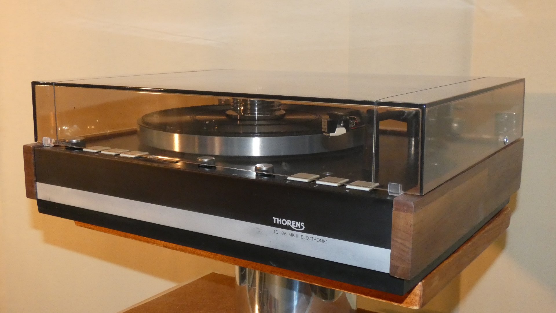 Model Td 126 MK III Electronic Turntable from Thorens, 1980s for sale