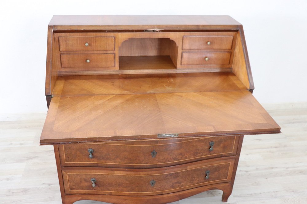 Walnut Chest of Drawers with Flip Top and Internal Secret, 1950s bei