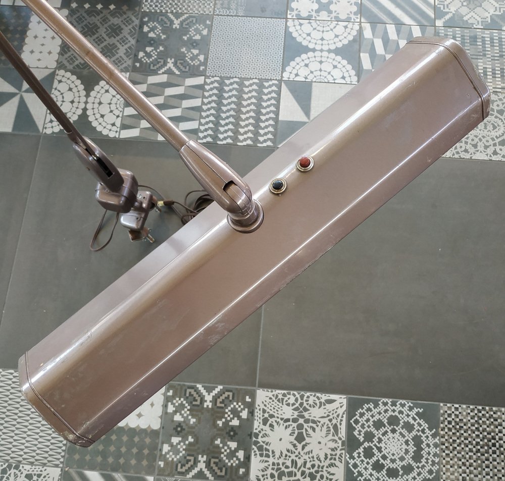 Dazor P2124 Fluorescent Clampon Desk Lamp, 1950s, USA for sale at Pamono
