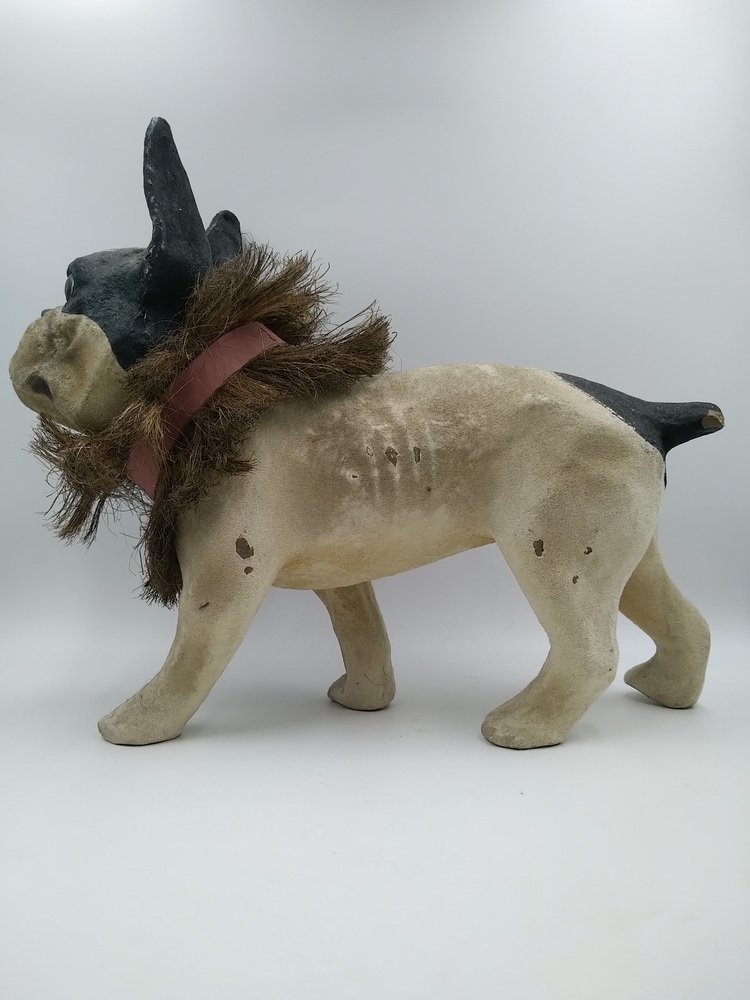 Bouledogue en Papier Mâché, France, 1900s en vente sur Pamono